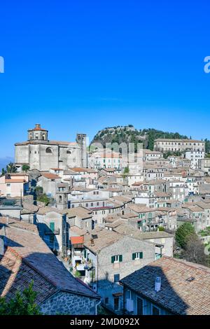 Vue panoramique sur Patrica, un village médiéval de la province de Frosinone en Italie. Banque D'Images