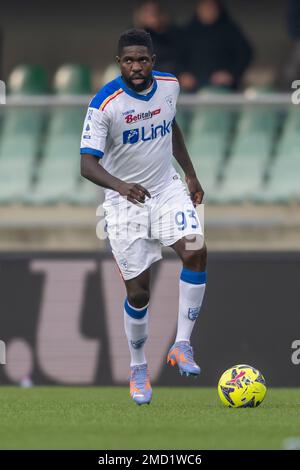 Samuel Umtiti (Lecce) pendant l'italien 'erie Un match entre Hellas Verona 2-0 Lecce au stade Marcantonio Bentegodi sur 21 janvier 2023 à Vérone, Italie. Credit: Maurizio Borsari/AFLO/Alay Live News Banque D'Images