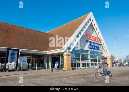 Tesco extra, parc agricole, ashford, kent, royaume-uni Banque D'Images
