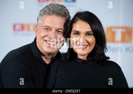 Huerth, Allemagne. 22nd novembre 2019. ARCHIVE PHOTO: Juergen Hingsen aura 65 ans sur 25 janvier 2023, Juergen HINGSEN, decfighter, avec partenaire Francesca ELSTERMEIER, portrait, portrait, portrait, image individuelle rognée, Motif unique, 24th RTL don marathon 'We help Children', télévision, 21 .-22.11.2019. Ã?Â crédit: dpa/Alamy Live News Banque D'Images