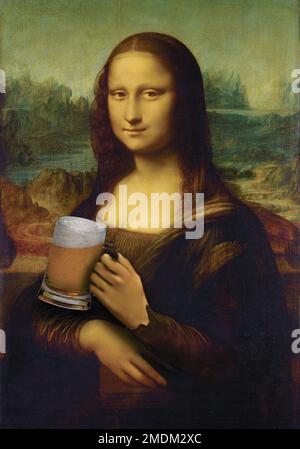 Œuvre d'art collage Mona Lisa Giaconda tenant un verre de bière. Photo de haute qualité Banque D'Images