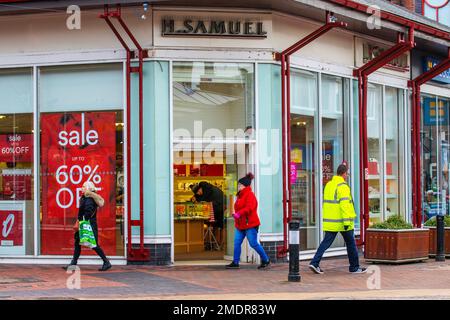 H. SAMUEL Jewellery SOLDE 60 % de réduction à Chorley, Royaume-Uni Banque D'Images