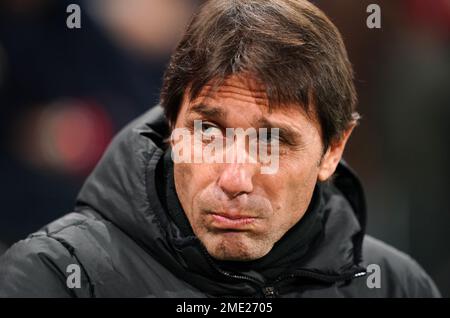 Antonio Conte, directeur de Tottenham Hotspur, lors du match de la Premier League au Craven Cottage, Londres. Date de la photo: Lundi 23 janvier 2023. Banque D'Images