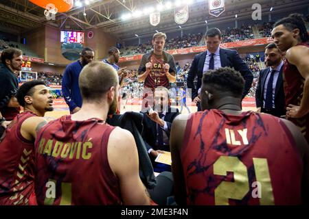 SITO ALONSO parle pendant le délai, pendant le match, UCAM Murcia CB contre BARÇA, ACB, Endesa basketball League, Basketball First Division, Regular le Banque D'Images