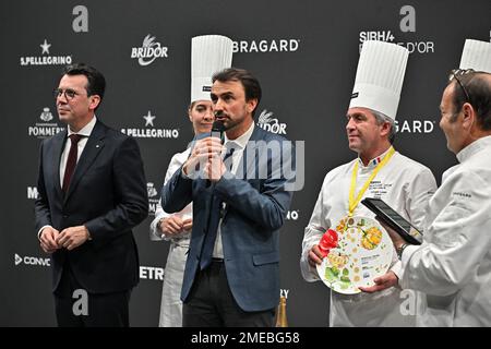 Maire de Lyon Gregory Doucet lors de la cérémonie de remise des prix de la Bocuse d ou finale 2023 devant le SIRHA à Lyon, France sur 23 janvier 2023. Photo de Julien Reynaud/APS-Medias/ABACAPRESS.COM Banque D'Images