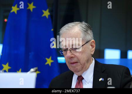 Bruxelles, Belgique. 24th janvier 2023. Mark GITENSTEIN, ambassadeur des États-Unis d'Amérique auprès de l'Union européenne, prononce un discours devant le Parlement européen à Bruxelles, en Belgique, le 24 janvier 2023. Crédit: ALEXANDROS MICHAILIDIS/Alamy Live News Banque D'Images
