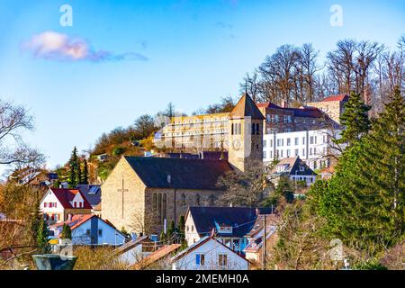 Maulbronn, Bade-Wurtemberg, Allemagne, église et maisons Banque D'Images