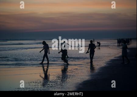 Myanmar, Myanmar occidentale, Sittwe, plage au coucher du soleil Banque D'Images