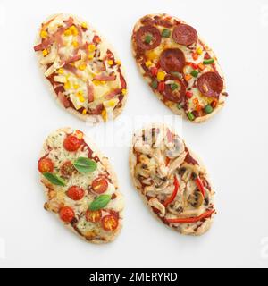 Pizzas pain pitta Banque D'Images
