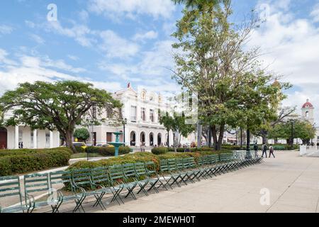 Parque José Martí avec Teatro 'Tomás Terry', Théâtre Tomas Terry, Cienfuegos, Cuba, Teatro 'Tomás Terry', Théâtre Tomas Terry, Cienfuegos, Cuba Banque D'Images