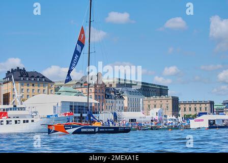 Stockholm, Suède - 06 21 2009: Bateaux à voile de la Volvo Ocean race dans le port de la capitale suédoise Stockholm dans la mer baltique Banque D'Images