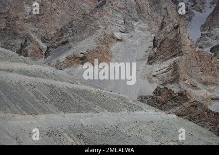 Ladakh, Inde - 21 août 2022 : Paysage étonnant du Ladakh dans l'Himalaya. Banque D'Images