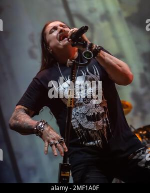 23 janvier 2023, Naples, Campanie, Italie: Le chanteur principal KEVIN JAMES LABRIE du Dream Theatre se produit lors de la tournée Top of the World 2023, première date à Naples au Palapartenope Theatre. (Credit image: © Giovanni Esposito/Pacific Press via ZUMA Press Wire) USAGE ÉDITORIAL SEULEMENT! Non destiné À un usage commercial ! Banque D'Images