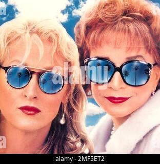 CARTES POSTALES DU BORD 1990 film Columbia Pictures avec Meryl Streep à gauche et Shirley MacLaine Banque D'Images