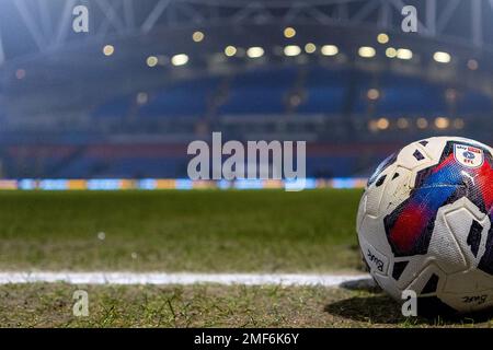 Bolton, Royaume-Uni. 24th janvier 2023. Ballon de match de l'EFL avant le match de la Sky Bet League 1 Bolton Wanderers contre Forest Green Rovers à l'Université de Bolton Stadium, Bolton, Royaume-Uni, 24th janvier 2023 (photo de Bryan Phil/News Images) à Bolton, Royaume-Uni le 1/24/2023. (Photo de Phil Bryan/News Images/Sipa USA) Credit: SIPA USA/Alay Live News Banque D'Images