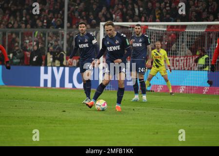 Munich, Allemagne. 24th janvier 2023. #47 Mathias OLESEN, #14 Jonas HECTOR, #24 Julian CHABOT, lors du match de football Bundesliga entre le FC Bayern Muenchen et le FC Koeln à l'Allianz Arena de Munich sur 24. Janvier 2023, Allemagne. DFL, Fussball, 1:1 (photo et copyright @ ATP images/Arthur THILL (THILL Arthur/ATP/SPP) crédit: SPP Sport Press photo. /Alamy Live News Banque D'Images