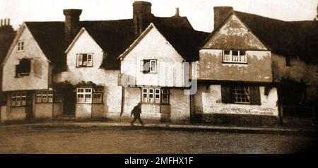 Auberges et tavernes de pubs britanniques - Une photographie vieille de 1940 de George et Dragon élisabéthain à Codicote Banque D'Images