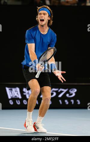 Melbourne, Australie, 25th janvier 2023. Andrey Rublev, de Russie, est en action au Grand Chelem de tennis australien à Melbourne Park. Crédit photo: Frank Molter/Alamy Live News Banque D'Images