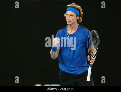 Melbourne, Australie. 25th. Janvier 2023. Le joueur de tennis russe Andrey Rublev célèbre le tournoi de l'Open d'Australie à Melbourne Park le mercredi 25 janvier 2023. © Juergen Hasenkopf / Alamy Live News Banque D'Images