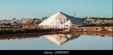 Paysage des Salinas de Fuseta en Algarve Banque D'Images