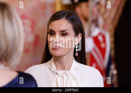 Madrid, Espagne. 25th janvier 2023. La reine Letizia d'Espagne reçoit le corps diplomatique au Palais Royal de Madrid. Crédit : SOPA Images Limited/Alamy Live News Banque D'Images