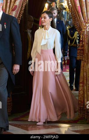 Madrid, Espagne. 25th janvier 2023. La reine Letizia d'Espagne reçoit le corps diplomatique au Palais Royal de Madrid. Crédit : SOPA Images Limited/Alamy Live News Banque D'Images