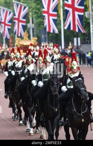 Platinum Jubliee Pageant, célébrant 70 ans de service de la Reine avec l'armée du Royaume-Uni et des artistes de tout le règne de sa Majesté le long du Mall Banque D'Images