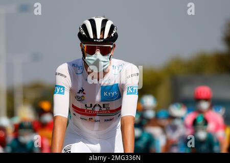 Slovenian Tadej Pogacar of UAE Team Emirates wearing the white jersey for  best young rider congratulates Dutch Mathieu van der Poel of Alpecin-Fenix  a Stock Photo - Alamy