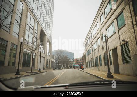 Photos de rue Rhode Island Providence bâtiments urbains conduite Banque D'Images