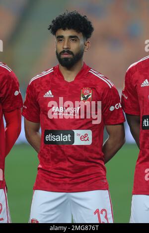 EGYPTE, LE CAIRE, 24 janvier 2023 - Marwan Attia d'Al Ahly SC regarde pendant le match de la Premier League en Egypte entre Al Ahly SC et la Banque nationale d'Egyp Banque D'Images