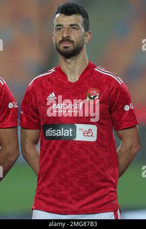 EGYPTE, LE CAIRE, 24 janvier 2023 - Mahmoud Metwaly d'Al Ahly SC regarde pendant le match de la Premier League en Egypte entre Al Ahly SC et la Banque nationale d'E Banque D'Images