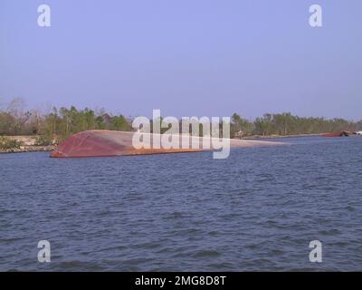 Équipe d'intervention en ingénierie de récupération - opérations diverses - 26-HK-357-2. Ouragan Katrina Banque D'Images