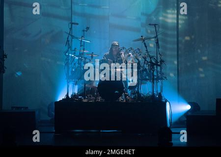 Brescia, Italie. 25th janvier 2023. Spectacle au théâtre de rêve lors de la tournée Top of the World Tour. Dans la photo: Mike Mangini joue des tambours crédit: NurPhoto SRL/Alay Live News Banque D'Images