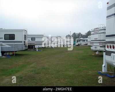 Commandements de l'entretien et de la logistique Atlantique - équipe d'inventaire des biens - Alger - 26-HK-177-21. Ouragan Katrina Banque D'Images
