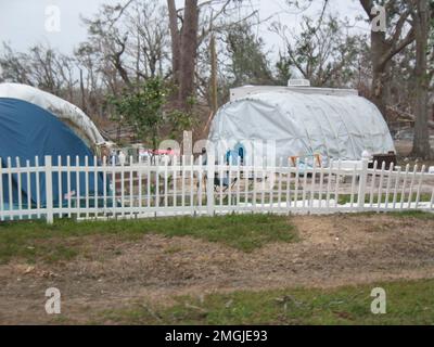Matériel du Vice-amiral Allen - responsable fédéral principal - 26-HK-369-177. Ouragan Katrina Banque D'Images