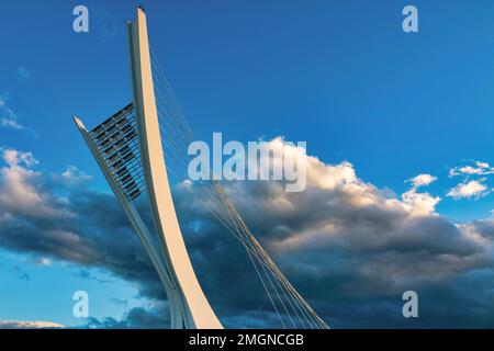 Le pont Ennio Flaiano au coucher du soleil, Pescara Italie Banque D'Images