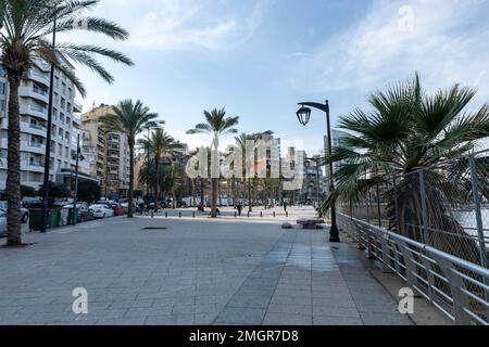 Boulevard Corniche dans le Raouche. Quartier résidentiel et commercial de Beyrouth. Liban. Destination touristique populaire à Beyrouth. Banque D'Images