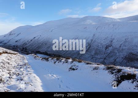 Massif de Beinn a' Ghlo vu de Glen Tilt à l'ouest, Scottish Highlands Unint Kingdom Banque D'Images