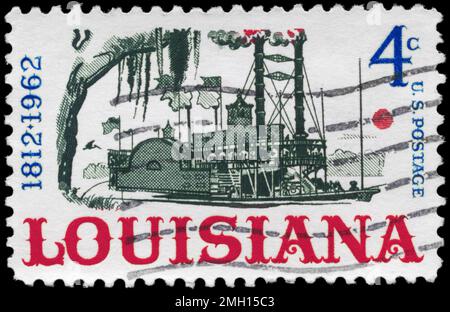 États-Unis - VERS 1962: Un timbre imprimé aux États-Unis montre le Riverboat sur le Mississippi, Louisiane État Sesquicentennial, vers 1962 Banque D'Images