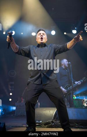 Punk celtique américain et de Boston, Dropkick Murphys se produit en direct à Hanovre, en allemagne Banque D'Images