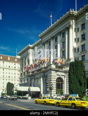 1992 ENTRÉE HISTORIQUE HÔTEL FAIRMONT (©JAMES & MERRIT REID 1907) NOB HILL SAN FRANCISCO CALIFORNIA USA Banque D'Images