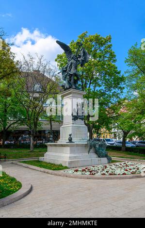 Budapest, Hongrie. Statue de la guerre d'indépendance Banque D'Images