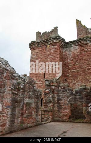 Le château d'Edzell, un château en ruines de 16th-siècle, un important bastion ruineux ancien et 1604 résidence fortifiée de la famille Lindsay, Écosse, Royaume-Uni Banque D'Images