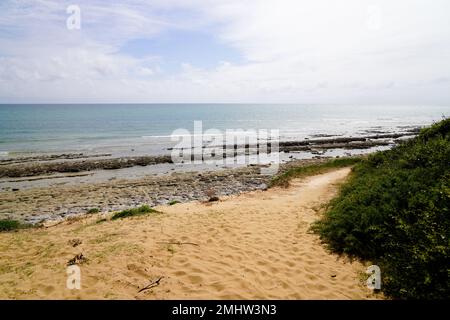 Paysage de plage de sable dans la ville de Fouras sur la côte Atlantique de la France Banque D'Images