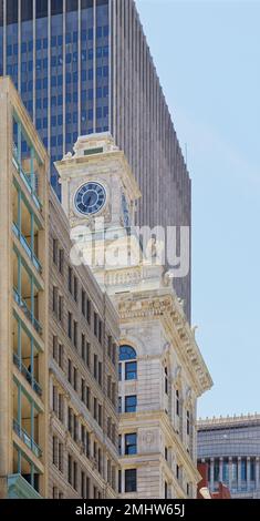 Le 108 Leonard Street, alias Clock Tower Building, a été construit comme New York Life Insurance Company Building. Le site de New York est maintenant des appartements. Banque D'Images