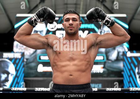 Photo du dossier datée du 19-04-2022 de Tommy Fury qui, aux côtés de Jake Paul, se fera une troisième fois chanceux après avoir accepté un combat en Arabie Saoudite sur 26 février. Date de publication : vendredi 27 janvier 2023. Banque D'Images