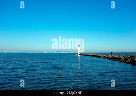 Les Onglous. Pointe de l'Etang de Thau où commence le canal du midi. Marseillan, Occitanie, France Banque D'Images