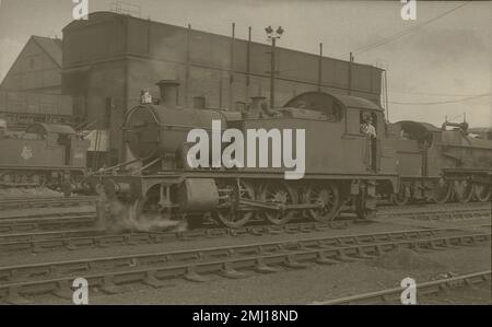 Great Western Railway (GWR) 4575 classe 2-6-2T locomotive à vapeur no.20006 à Swindon Works vers 1956 Banque D'Images