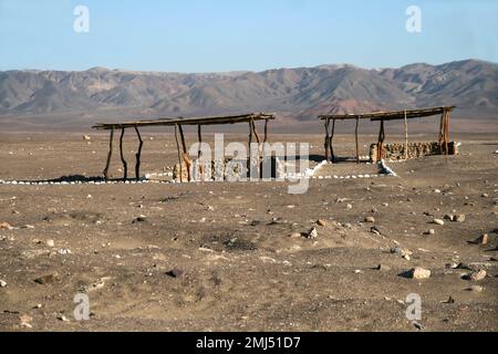 Nazca, Pérou - 27. 2011 juillet : cimetière de Chauchilla dans le désert près de Nazca au Pérou. Ce cimetière est une ancienne tombe en plein air utilisant le climat sec à Banque D'Images