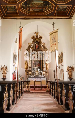 Gstadt am Chiemsee, Allemagne - 11 octobre 2022 : Eglise Münster Frauenwörth à Fraueninsel Chiemsee à Gstadt am Chiemsee Banque D'Images